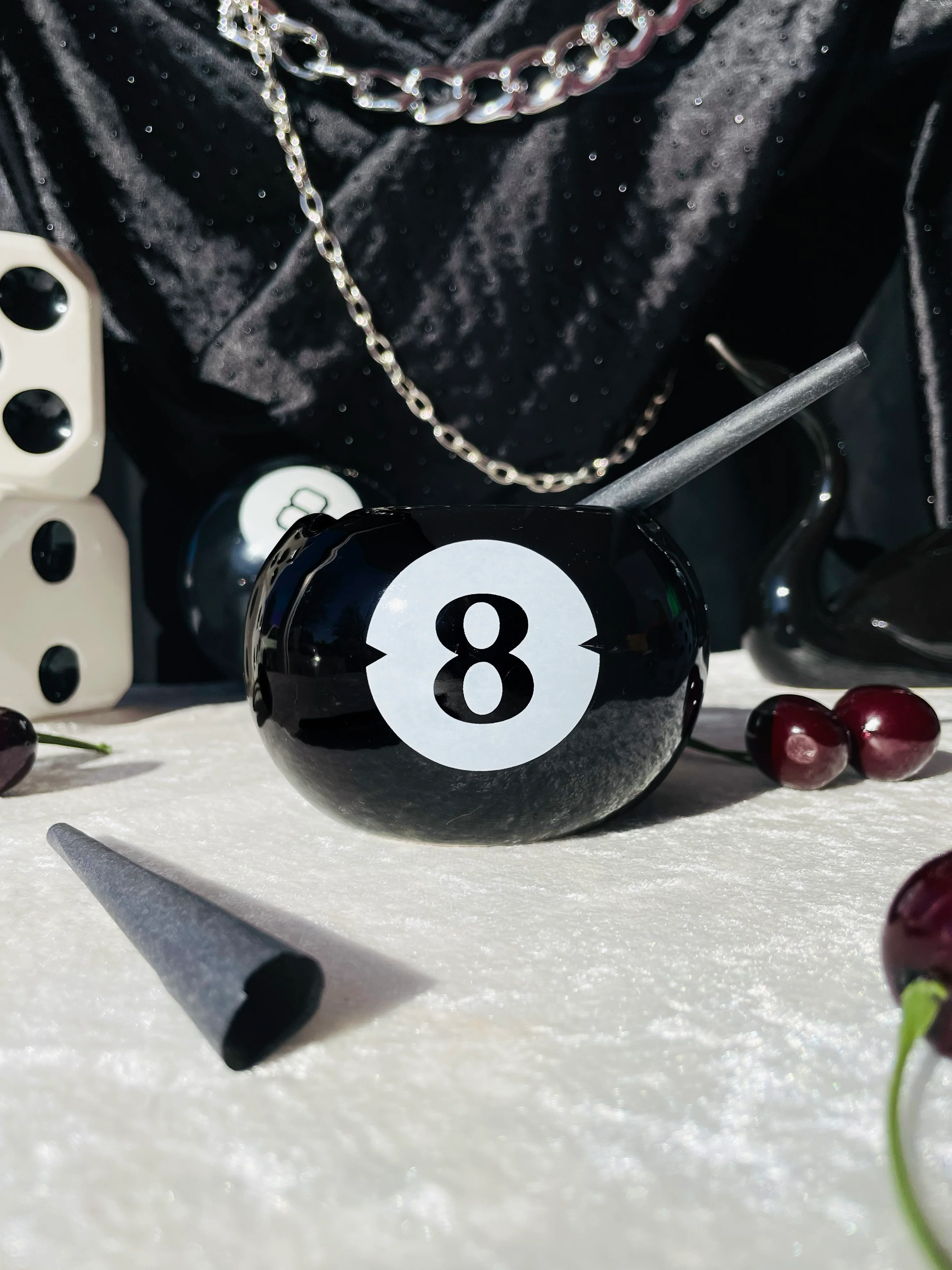 8 Ball Ash Tray - Image 3