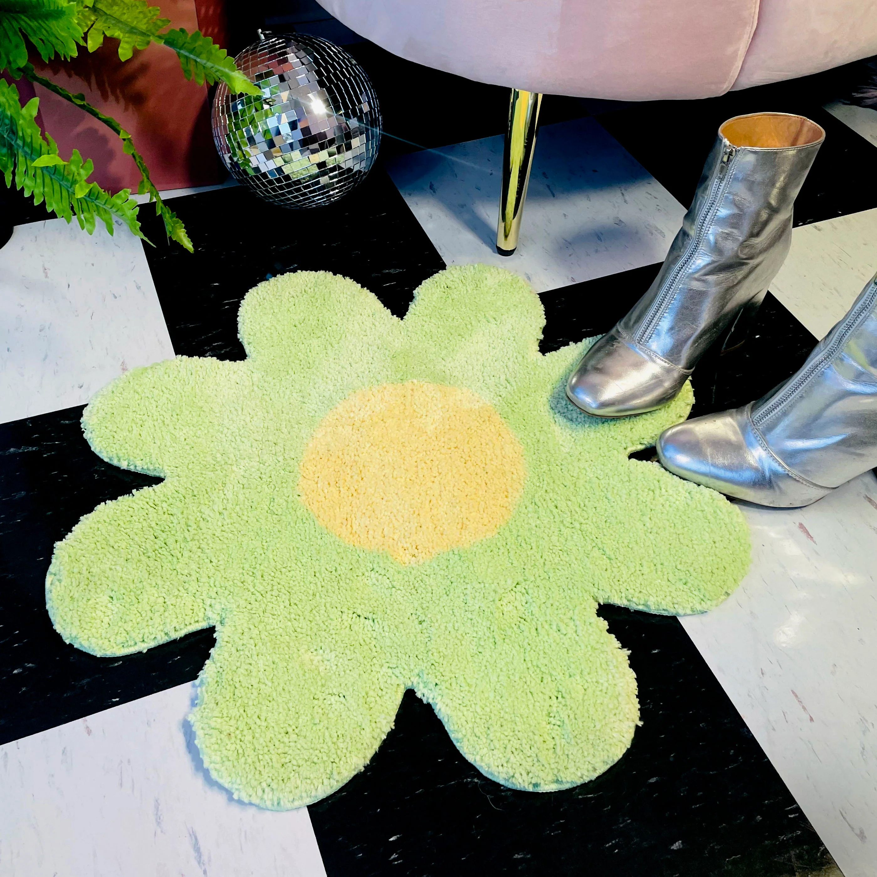 Daisy Rug- Pistachio - Image 3
