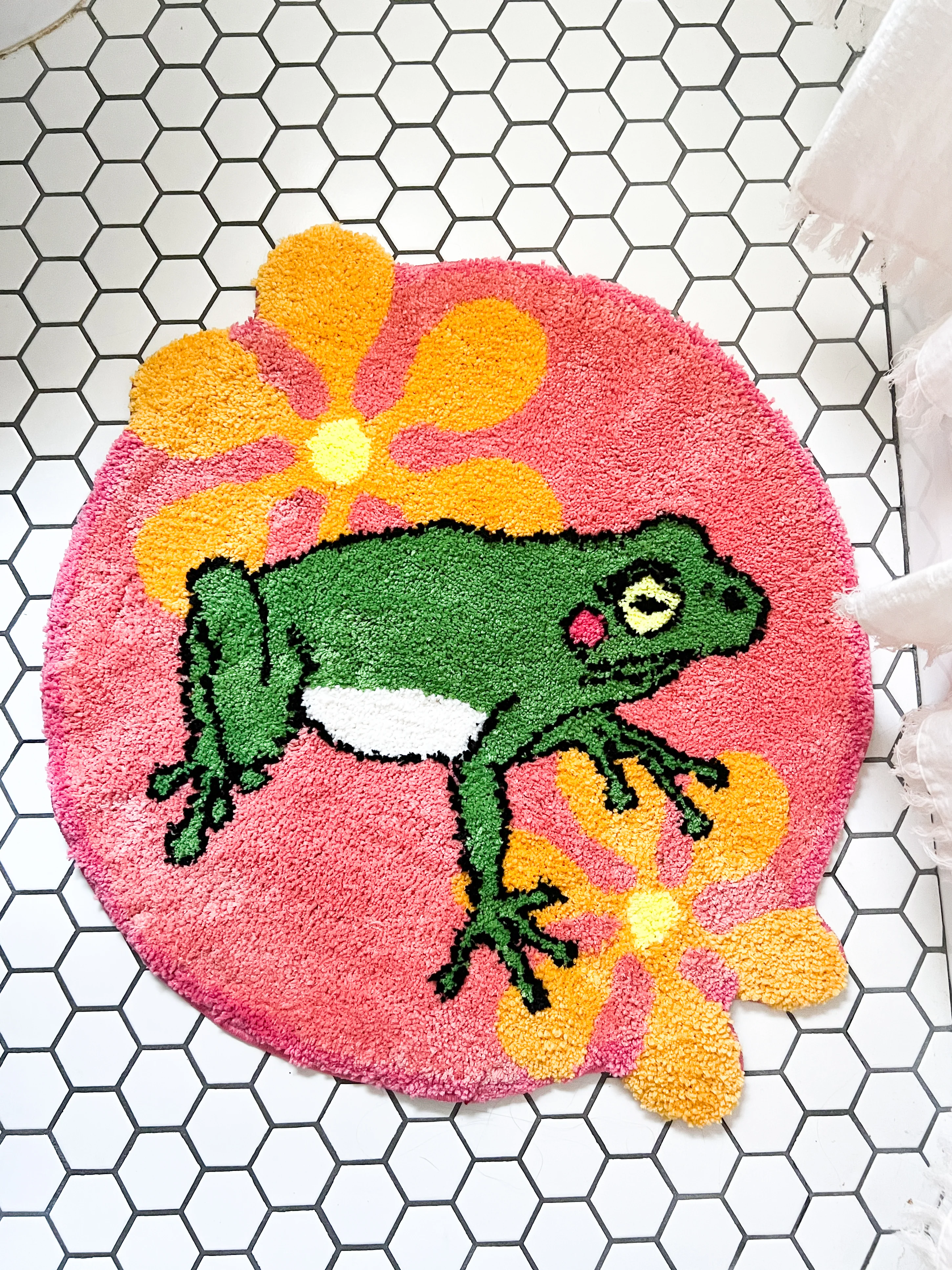 Frog Rug - Image 4