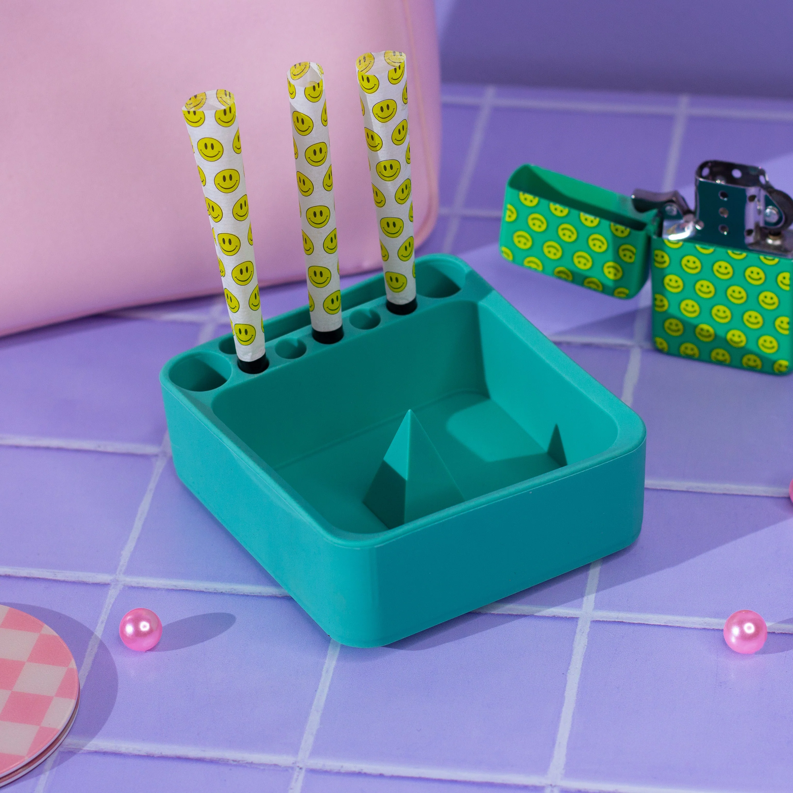 Teal Silicone Debowler Ash Tray - Image 3