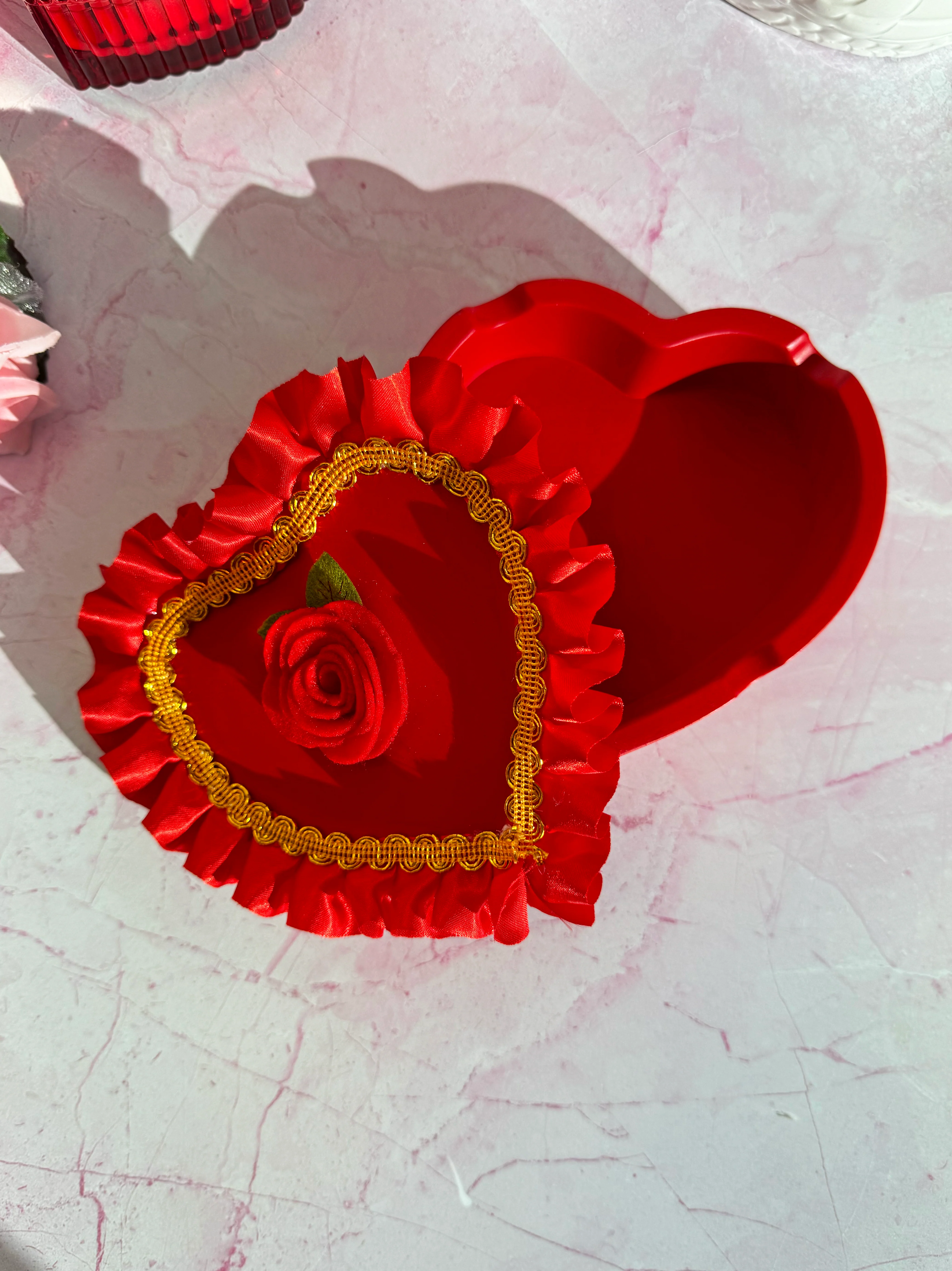 Chocolate Box Ash Tray - Image 4