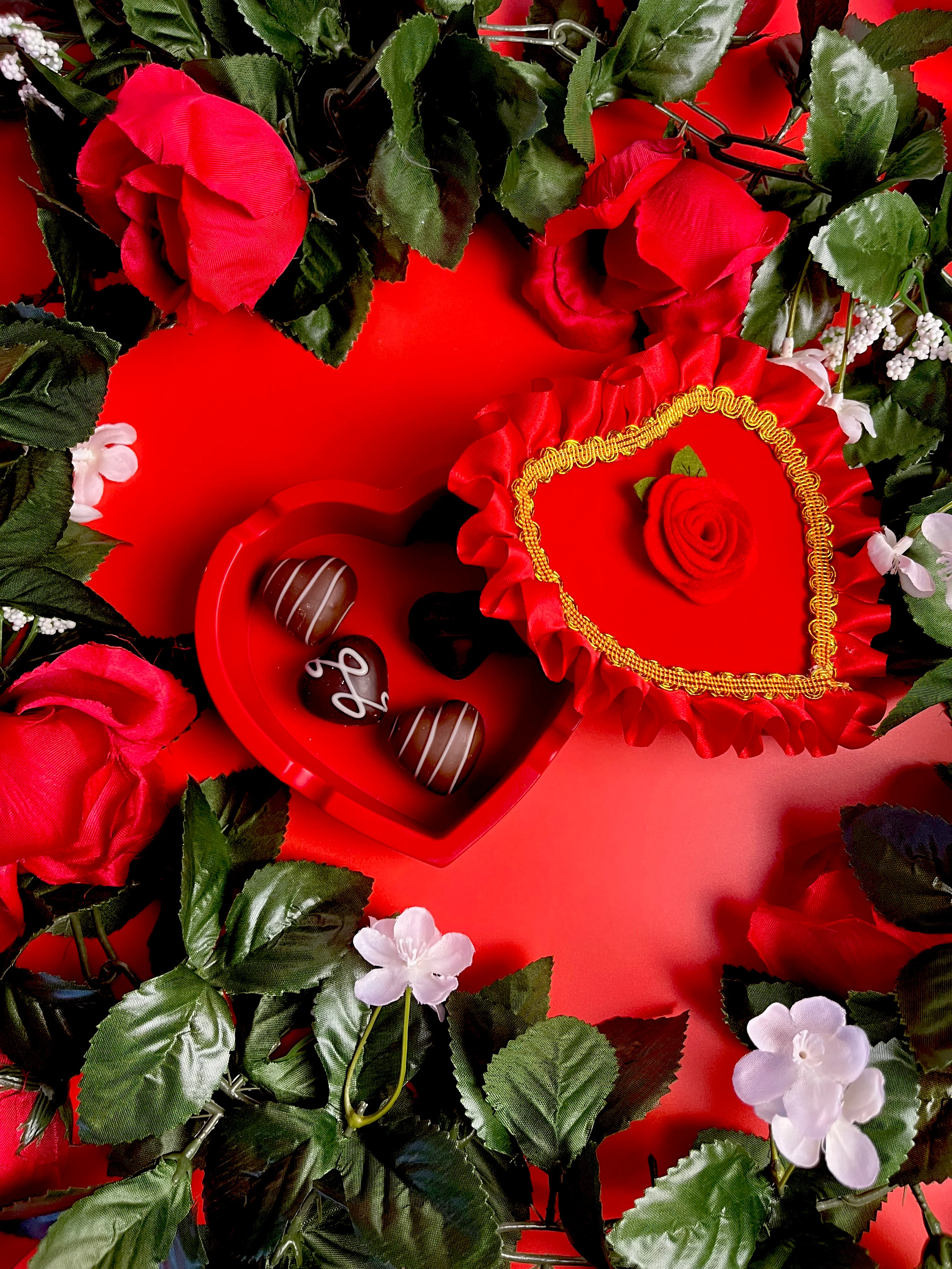 Chocolate Box Ash Tray - Image 9