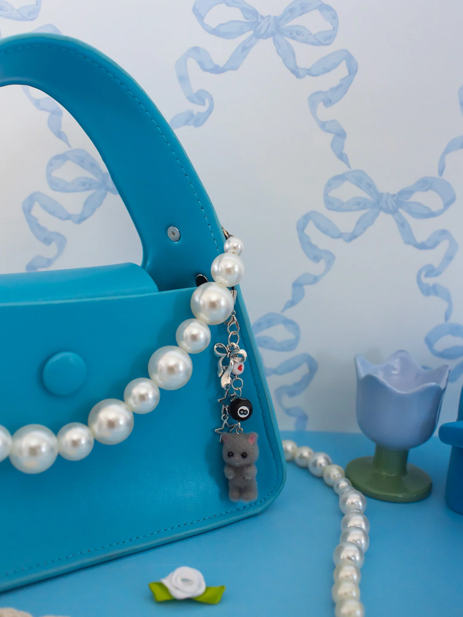 Critter Phone Charm - 8 Ball Kitty - Image 4